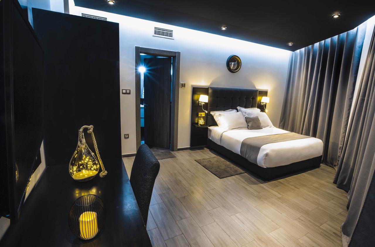 Calypso Home Oran Aïn El Turk Buitenkant foto