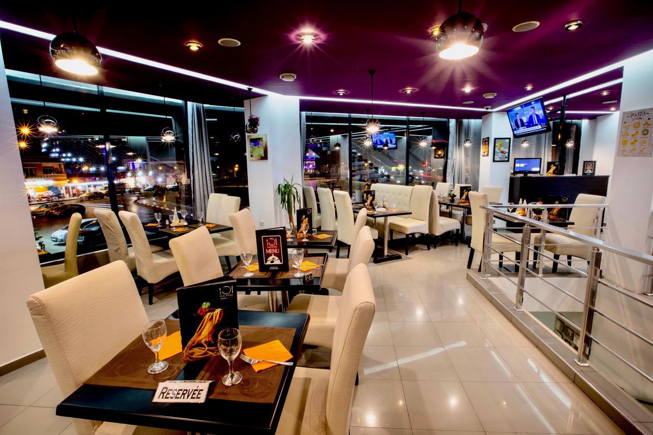 Calypso Home Oran Aïn El Turk Buitenkant foto